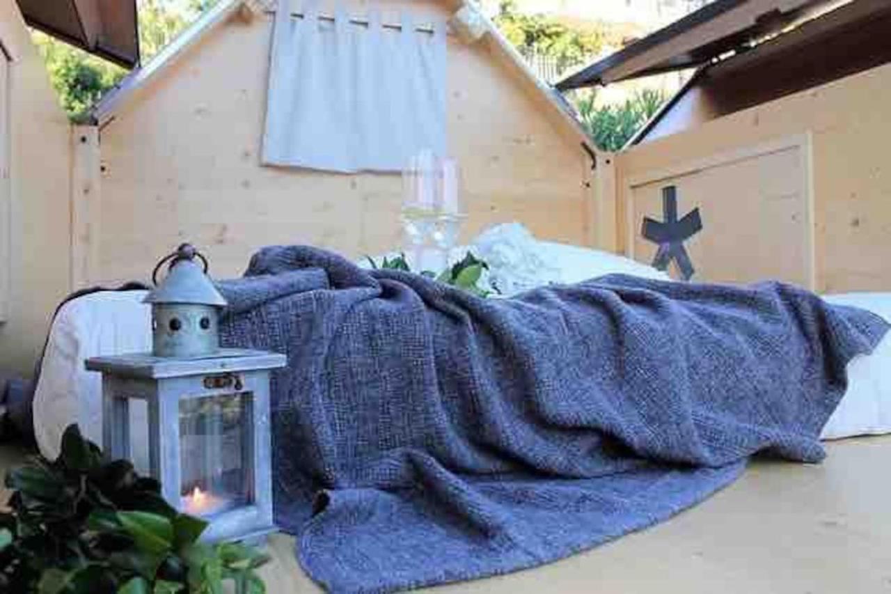 Hotel Starsbox Jacuzzi Privata E Piscina Vista Mare Celle Ligure Exterior foto